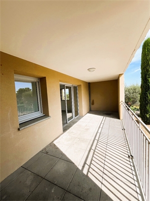 appartement à la vente -   13790  PEYNIER, surface 60 m2 vente appartement - APR728883